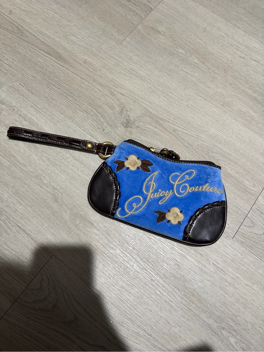 Y2K Juicy Wristlet